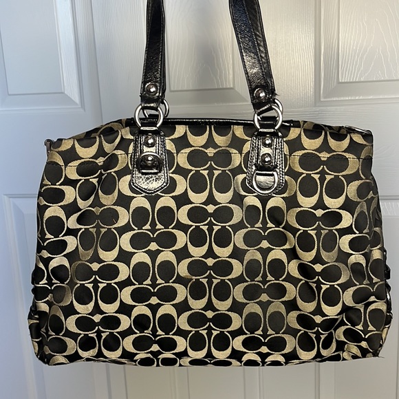 COACH Monogram Black Satchel, Authentic, great condition - Picture 2 of 10